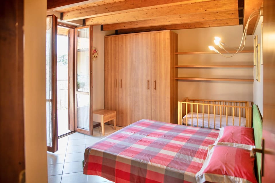 Bed, Photo of the whole room, Bedroom, cot, wardrobe