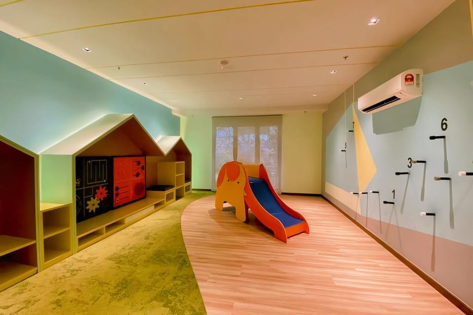 Children play ground, Kids's club