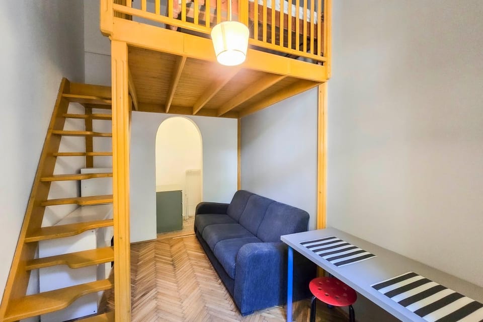 Bed, Day, Bedroom