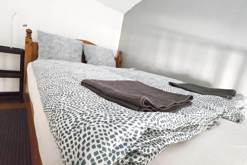 Bed, Day, Bedroom