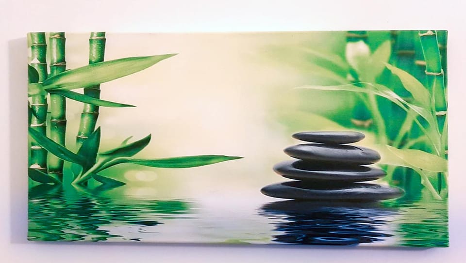 Property building, Facade/entrance, Kitchen or kitchenette, Breakfast