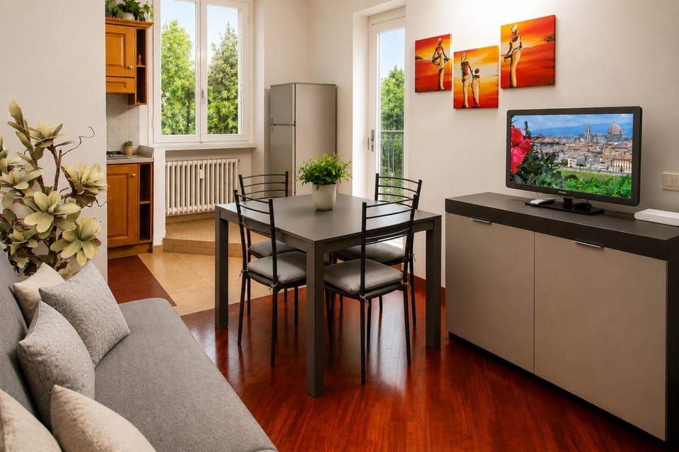 Communal lounge/ TV room, TV and multimedia, Kitchen or kitchenette, Living room, Seating area, Dining area, Evening entertainment