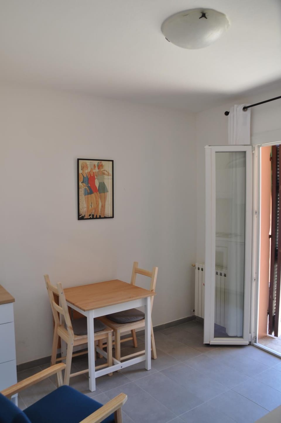 Kitchen or kitchenette, Seating area