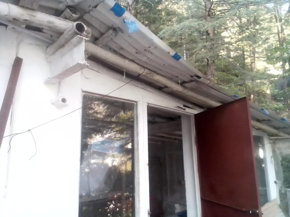 Himalayan Mountain Trekkers Homestay Bed and Breakfast in Himachal Pradesh