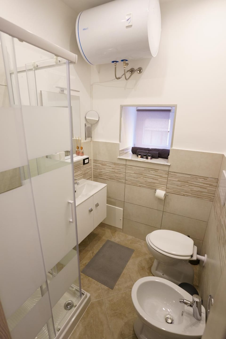Shower, Toilet, Bathroom, bidet