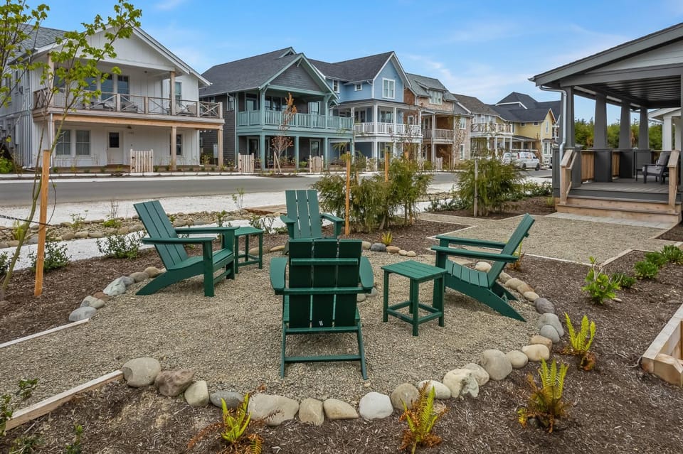 Hidden Treasure by Seabrook Hospitality House in Seabrook