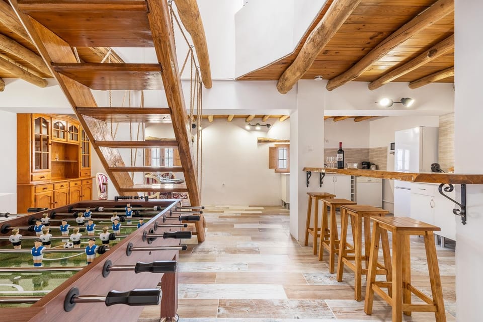 Property building, Living room