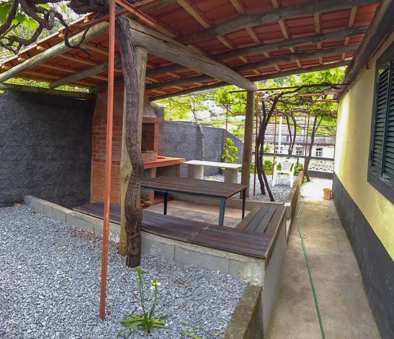 Typical Farm Apartment Apartment in Madeira District