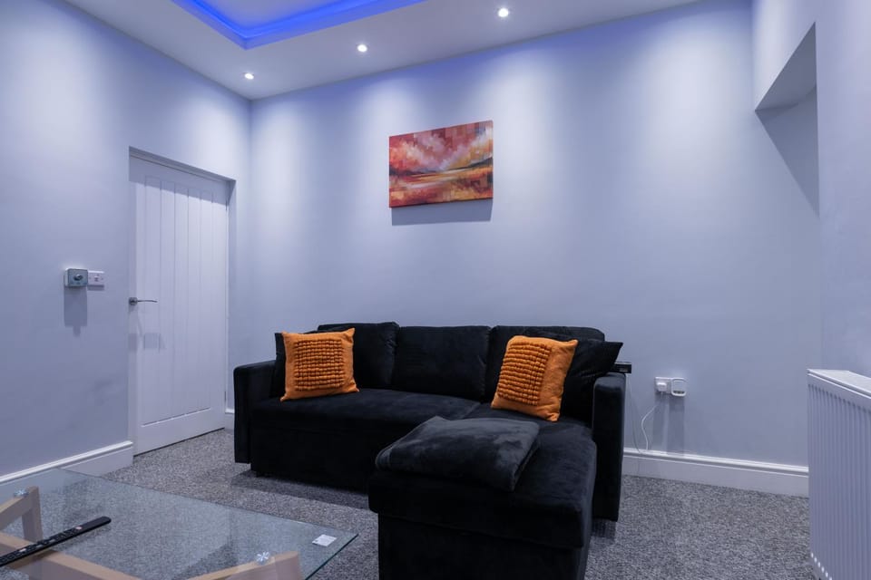 The Orange County Apartment in Stoke-on-Trent