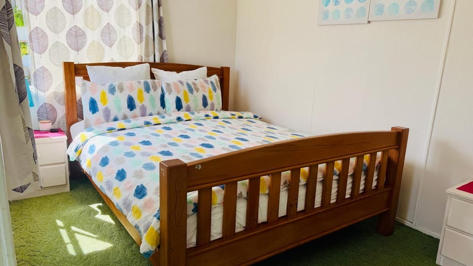 Tranquil Haven Retreat Bed and Breakfast in Hamilton