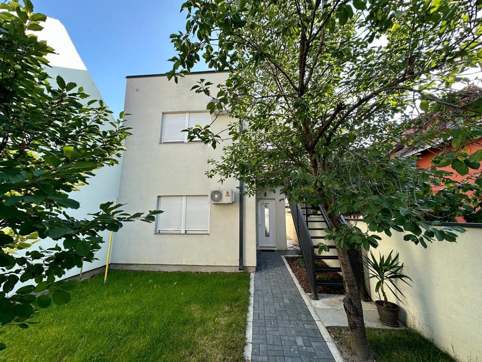 Property building, Garden view