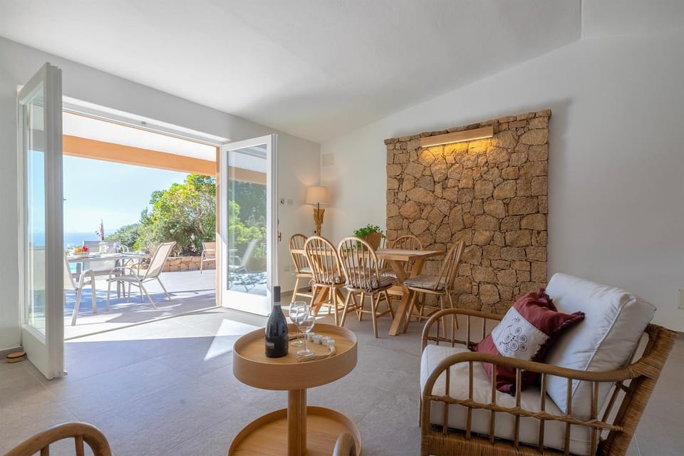 Villa Smeralda New - INFINITYHOLIDAYS House in Sardinia