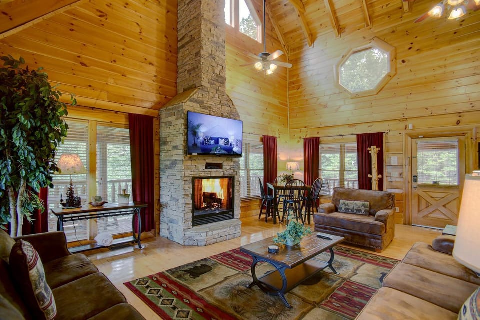 Belvedere by Eden Crest Chalet in Pigeon Forge
