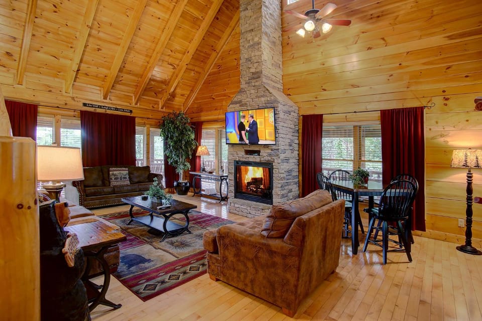 Belvedere by Eden Crest Chalet in Pigeon Forge