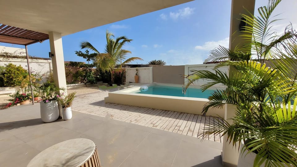 Garden, Garden view, Pool view, Swimming pool, sunbed