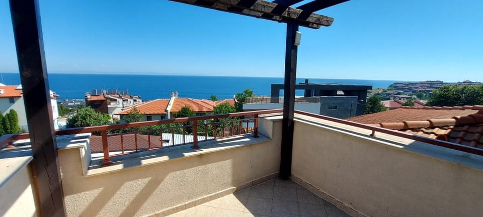 Sozopol Paradise view Apartment in Burgas Province