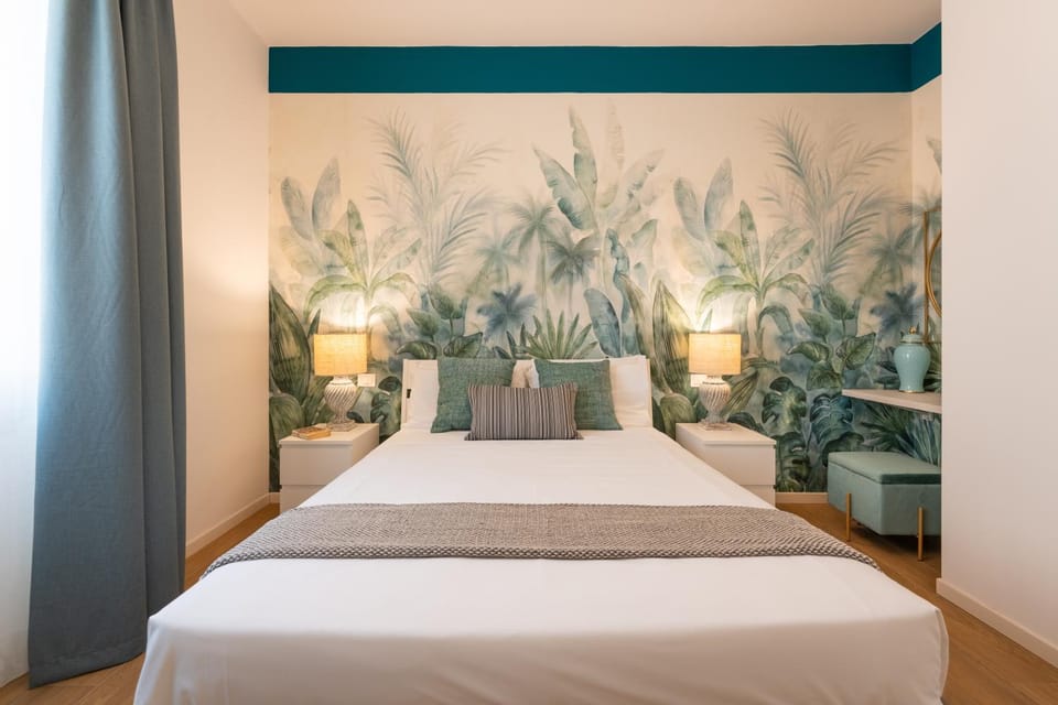 Bed, Decorative detail, Bedroom, internet