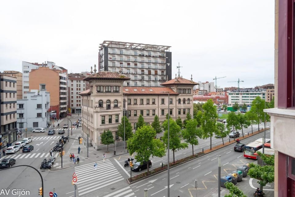 AVG Costa One Apartment in Gijón