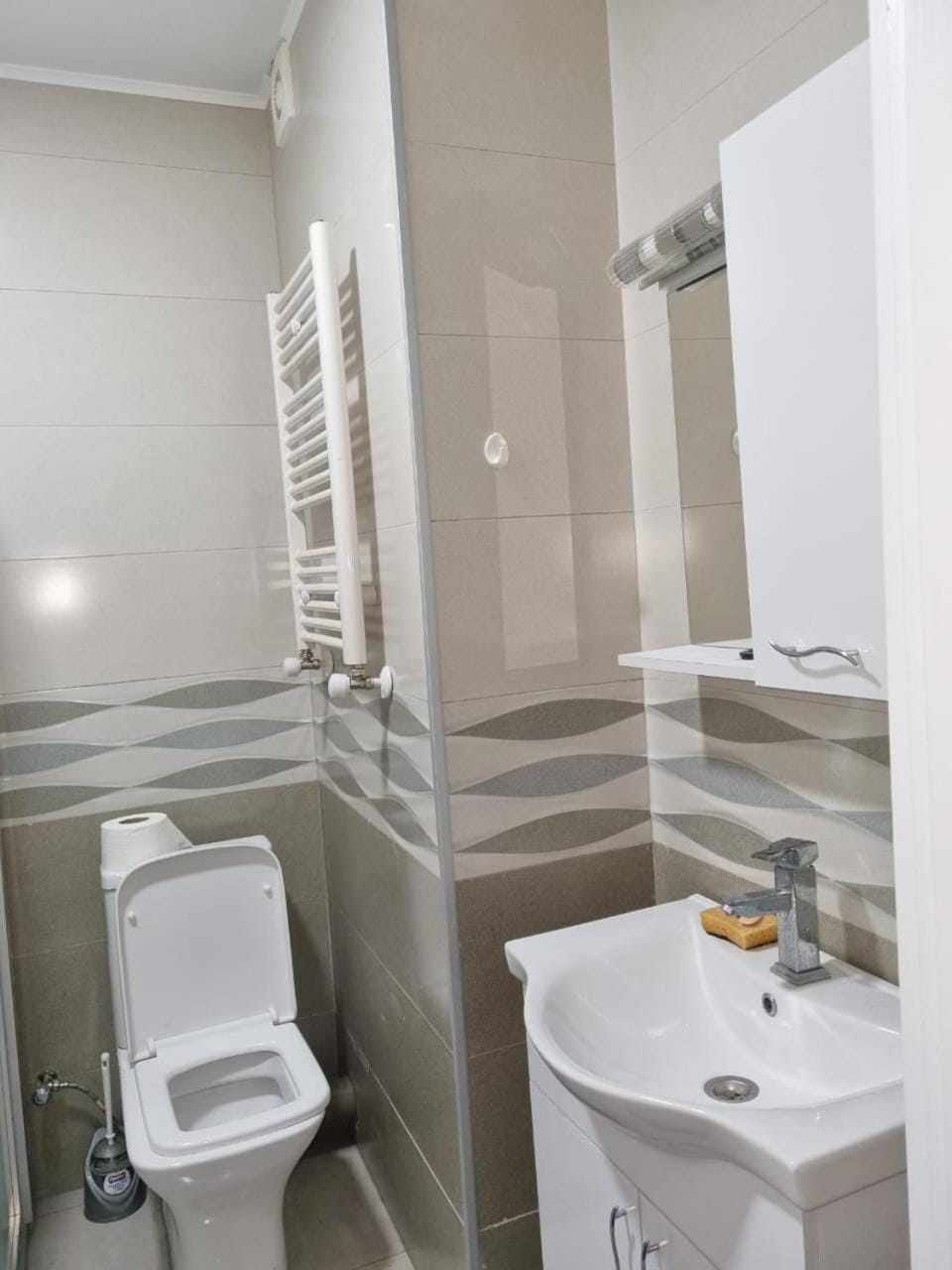 Black Sea Line Apartment in Batumi