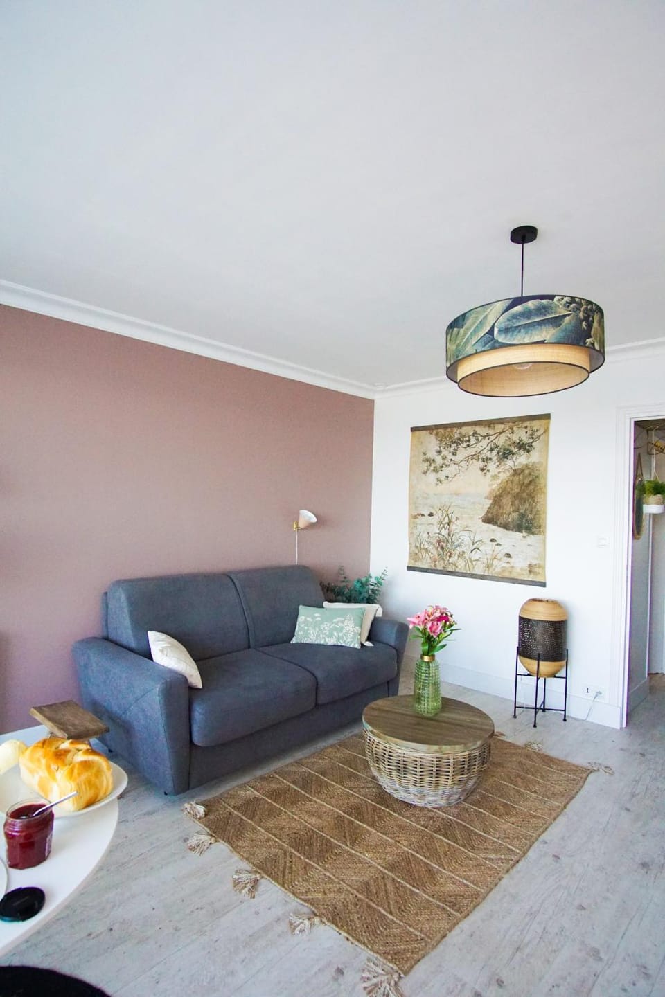 Communal lounge/ TV room, Living room