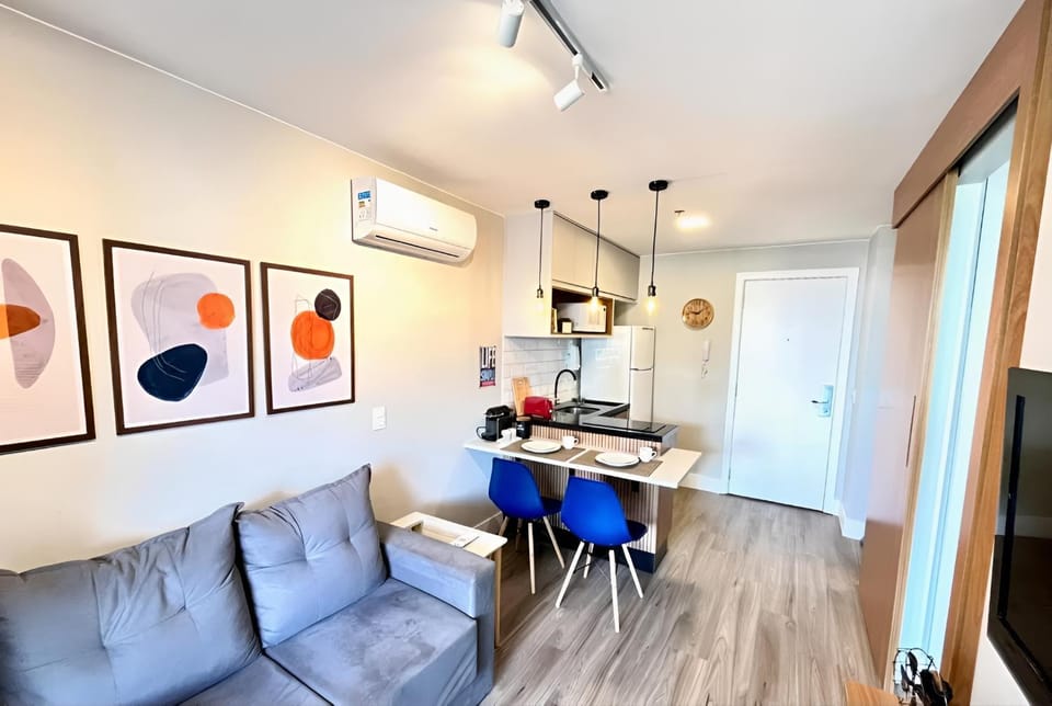 Kitchen or kitchenette, Seating area, Dinner, kitchen