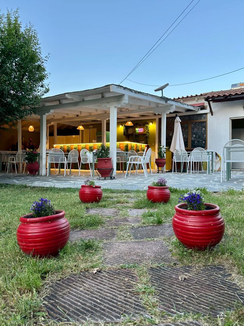 Property building, Garden, Garden view, Area and facilities, Breakfast