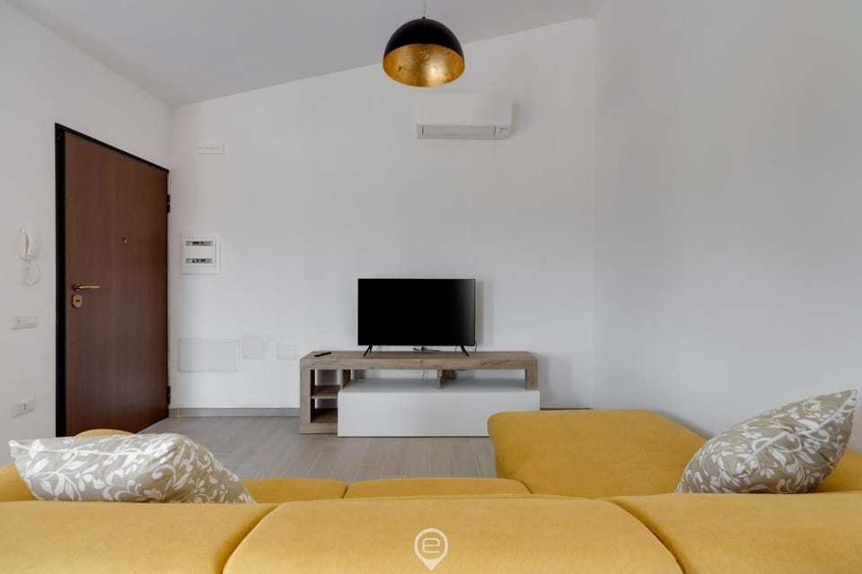 Estay - Mandarin 6 - View - AirCon - WiFi Apartment in Sardinia