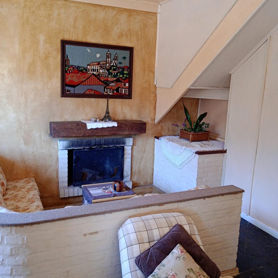 Living room, fireplace