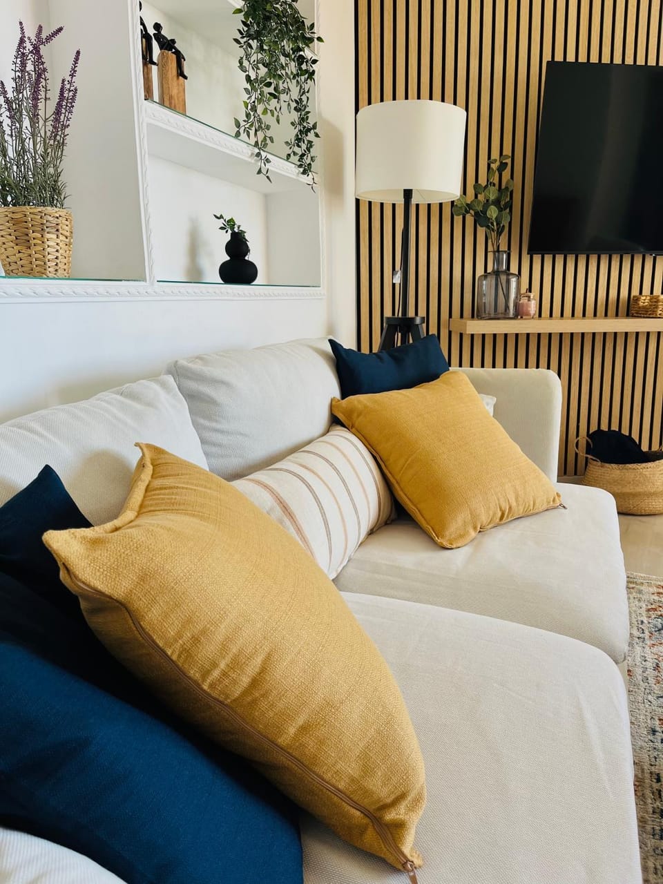 TV and multimedia, Living room