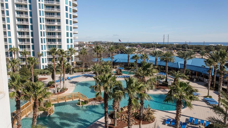 Palms of Destin 2517 Luxury in the heart of Destin!!! House in Destin
