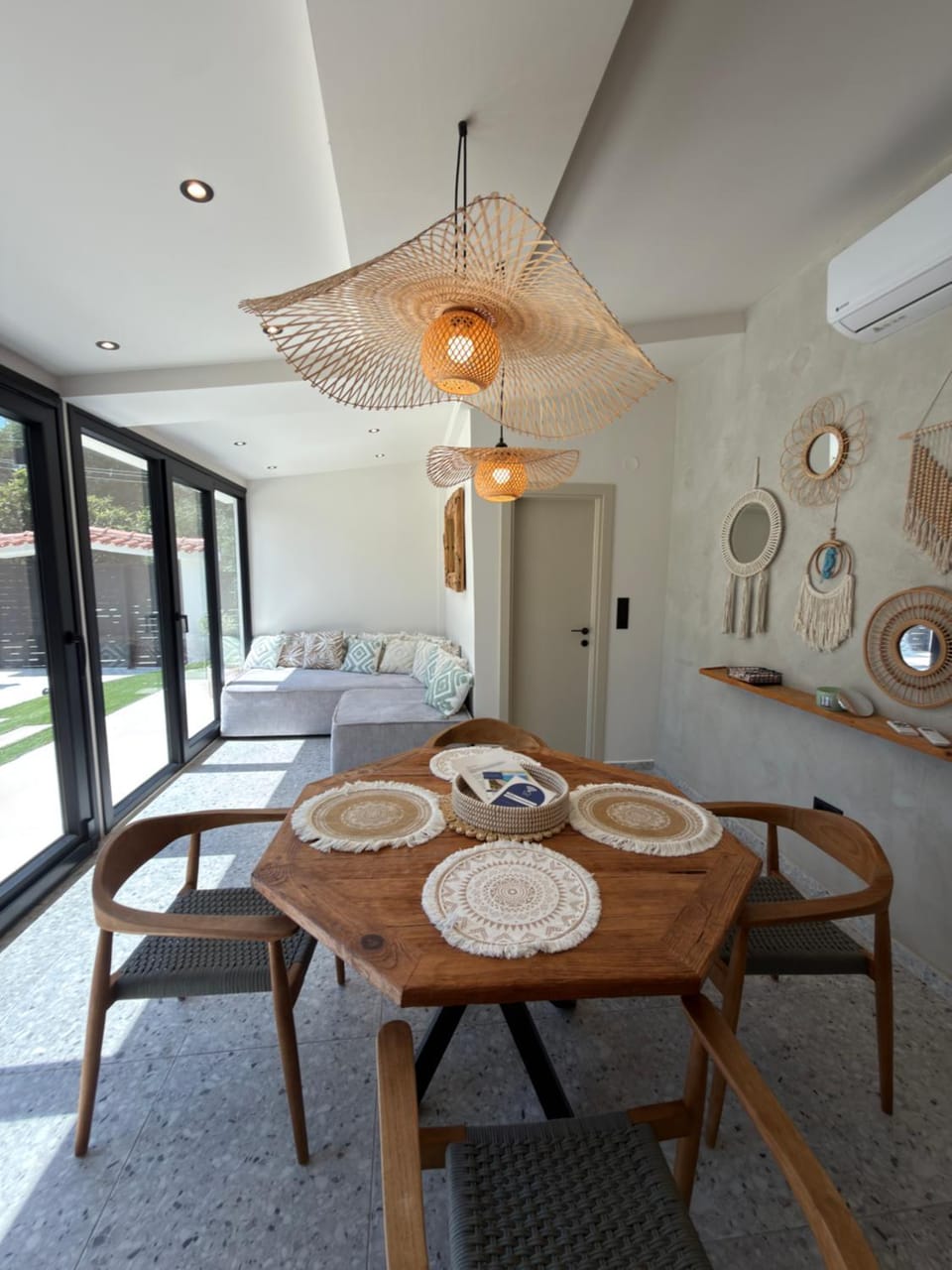 Luxury Home Y3, Nea Kalikratia House in Halkidiki
