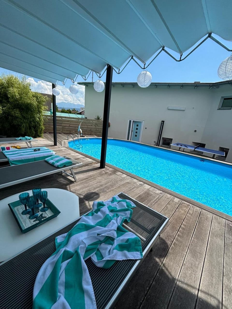 Pool view, Swimming pool, Open Air Bath, sunbed