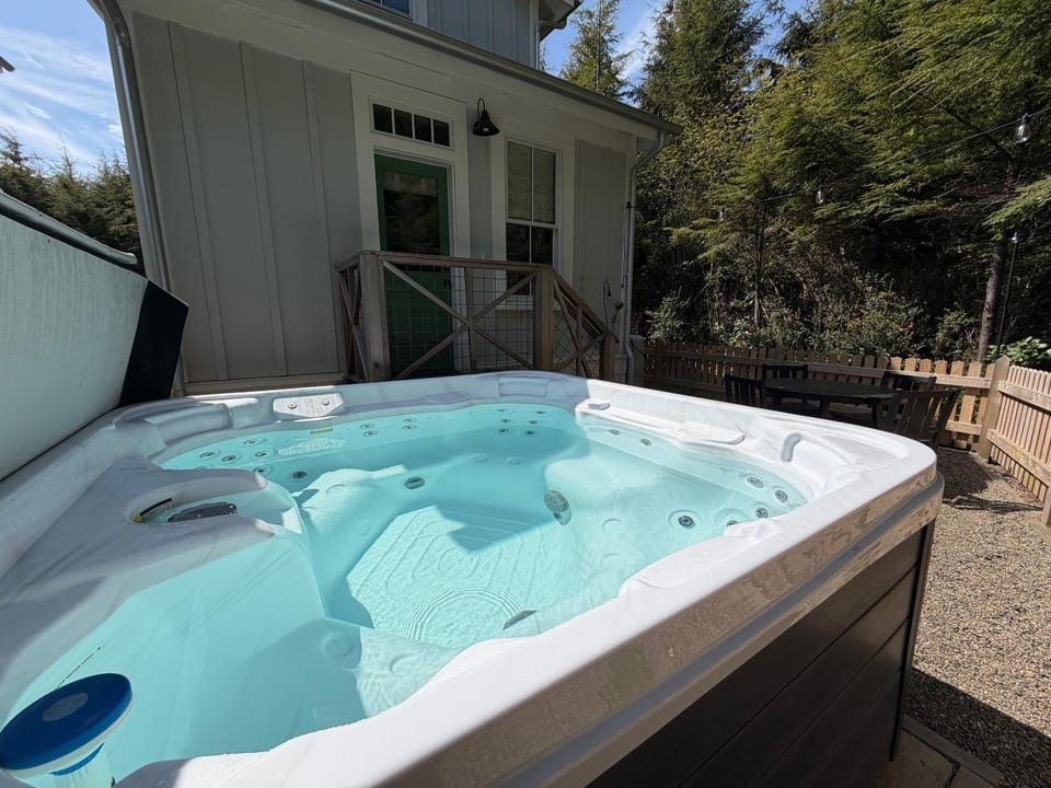 Kelp Wanted by Seabrook Hospitality House in Seabrook