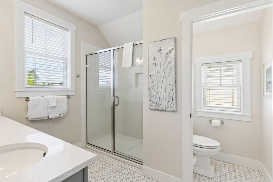 Oceans Roar by Seabrook Hospitality House in Seabrook