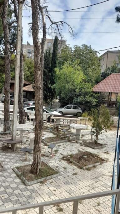 უმშვენიერესი ბინა და ზაფხულში აუზი სტუმრებისთვის Apartment in Tbilisi, Georgia