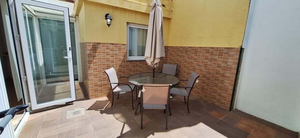 Patio, Balcony/Terrace