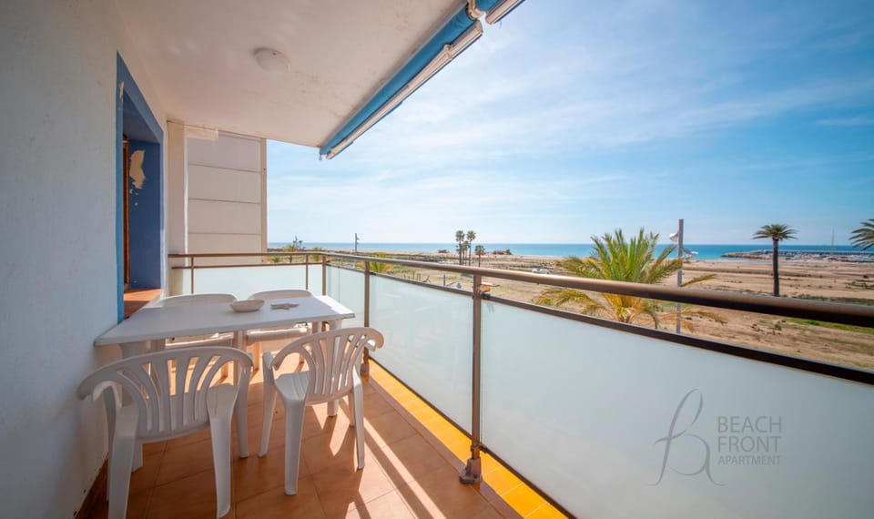 View (from property/room), Balcony/Terrace, Sea view