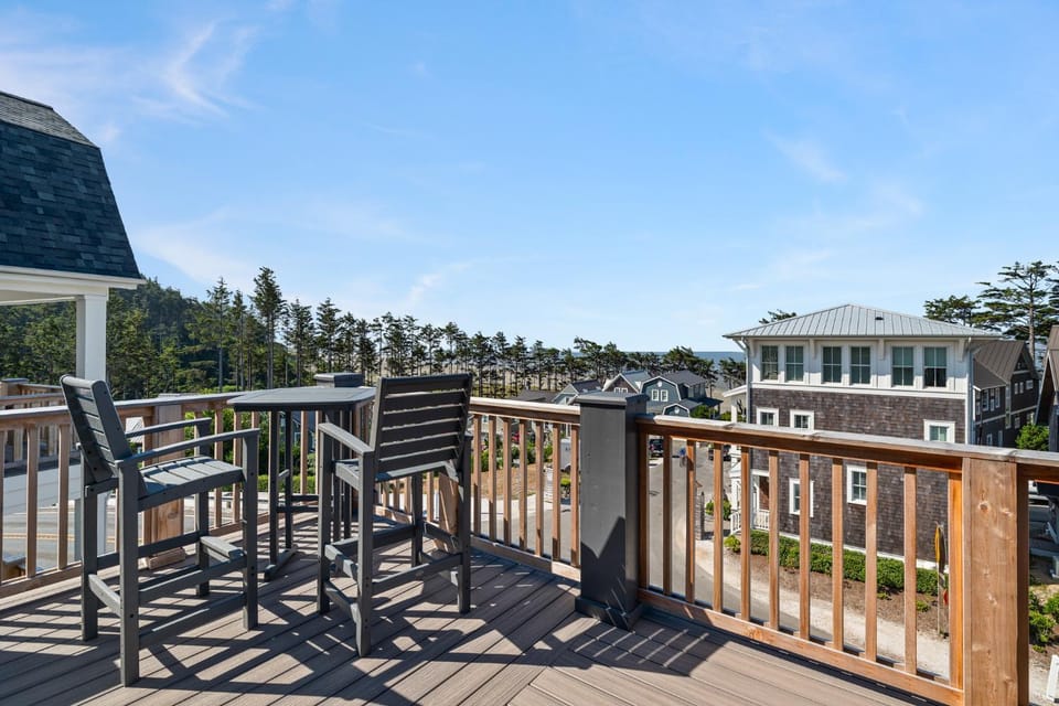 Play Among the Stars by Seabrook Hospitality House in Seabrook