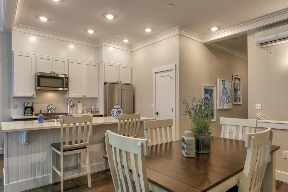 Salty Aire by Seabrook Hospitality House in Seabrook