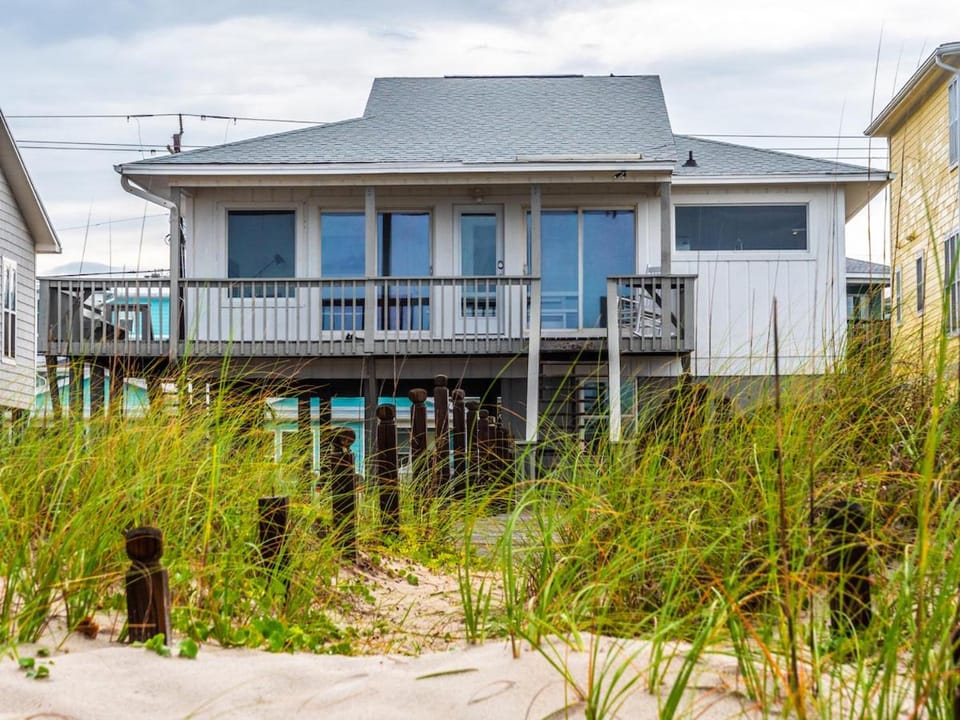 Summer Place House in Kure Beach