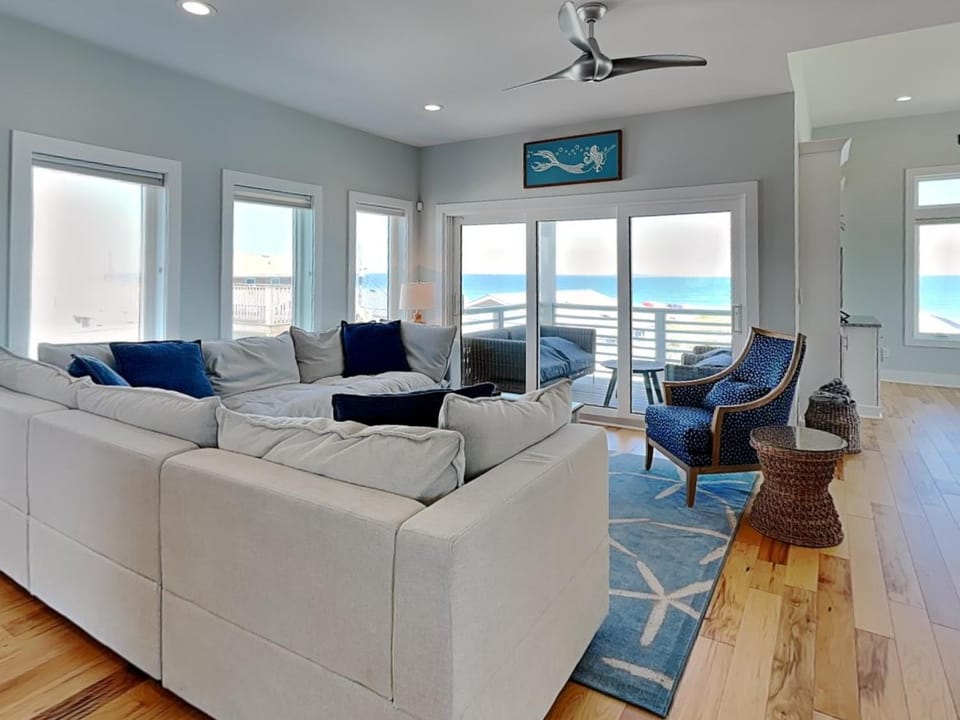 Waters Edge House in Carolina Beach