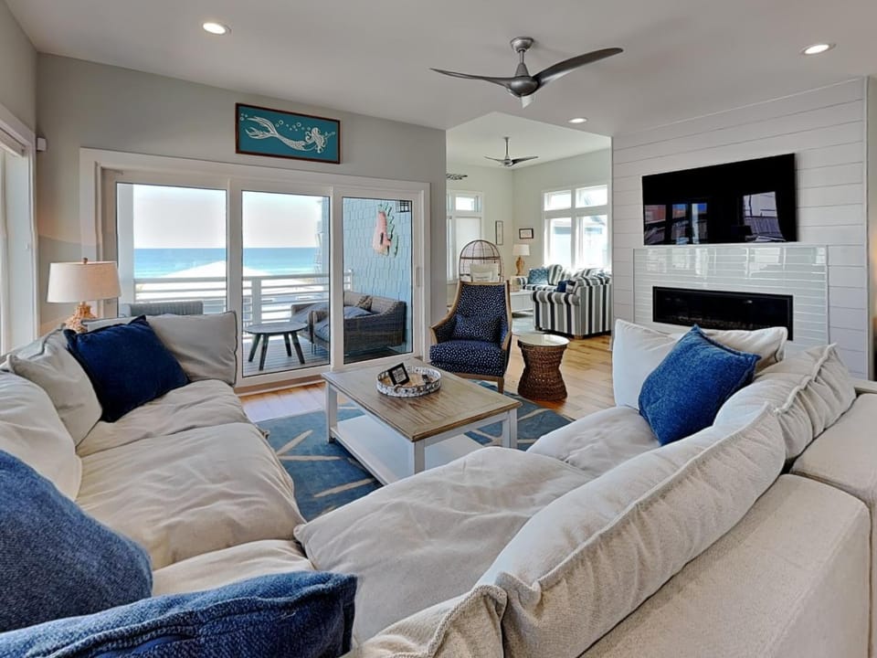 Waters Edge House in Carolina Beach