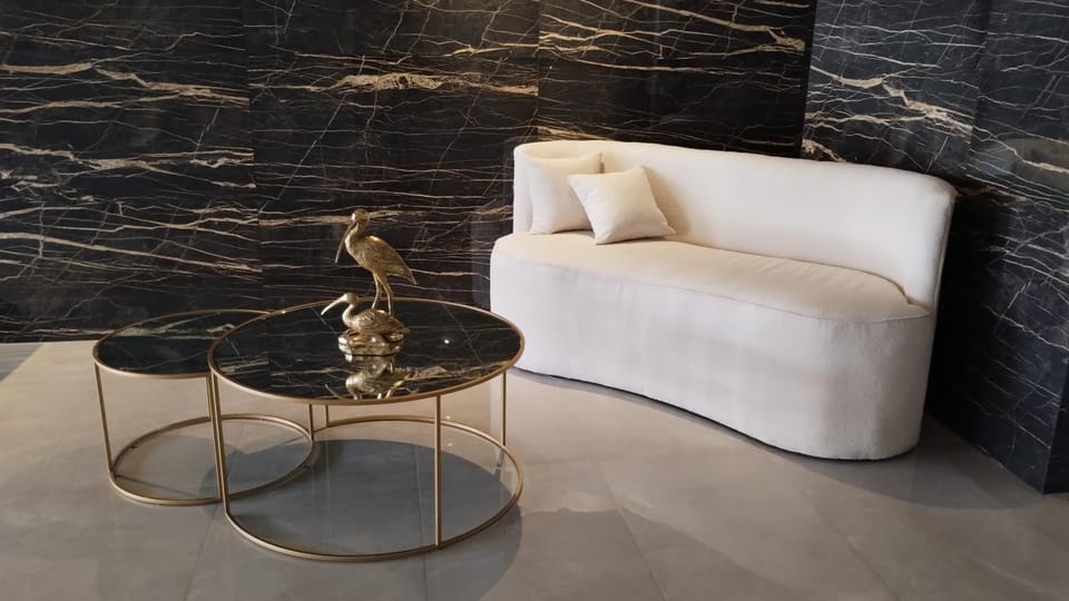 Property building, Off site, Lobby or reception