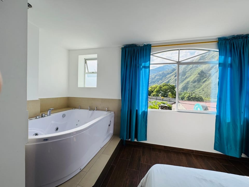 Luxury Penthouse with Jacuzzy 6 bedroom Apartment in Banos