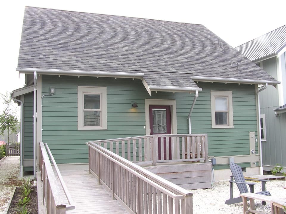 Property building, Patio, Day