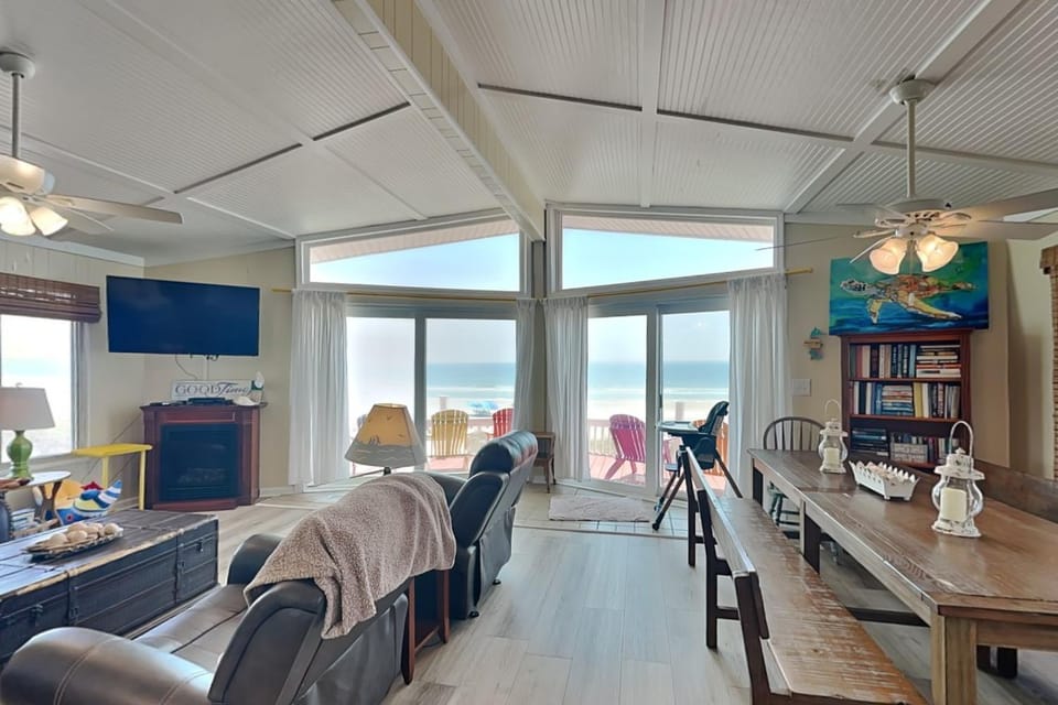 Sunray Cottage House in Topsail Beach