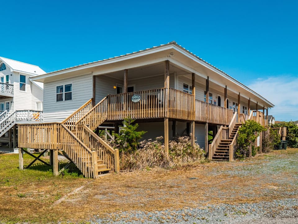 Sunset House in Topsail Beach