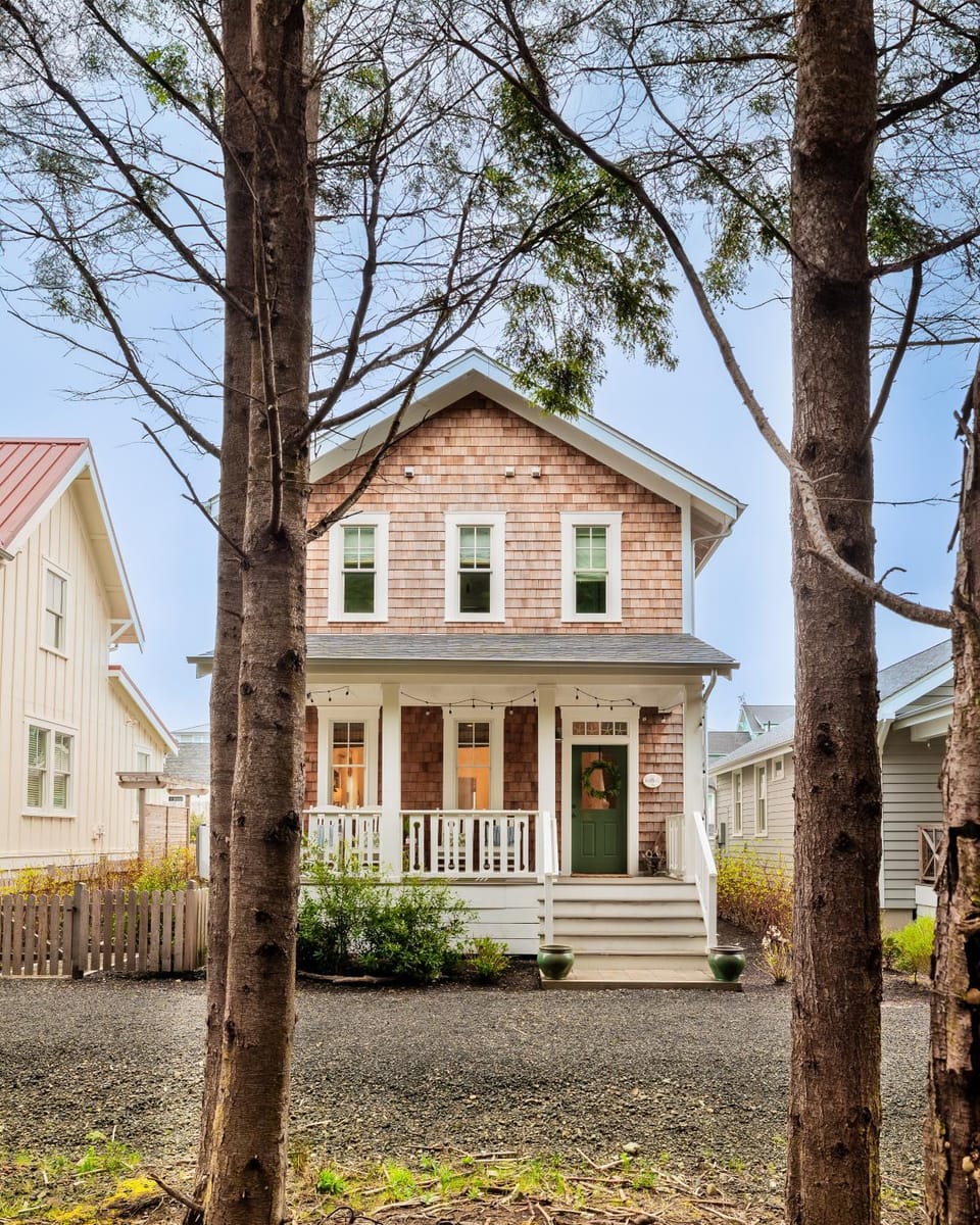 The Barnacle by Seabrook Hospitality House in Seabrook