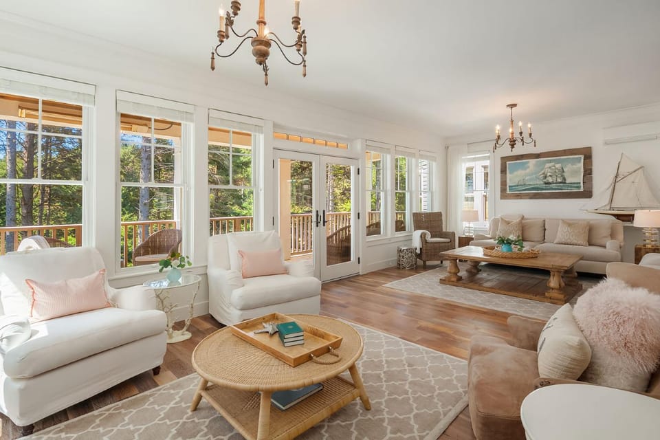 The Beach House by Seabrook Hospitality House in Seabrook