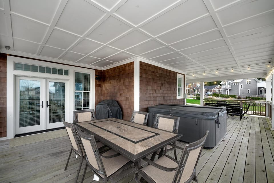 Day, Hot Tub, View (from property/room), Balcony/Terrace, Seating area, Dining area